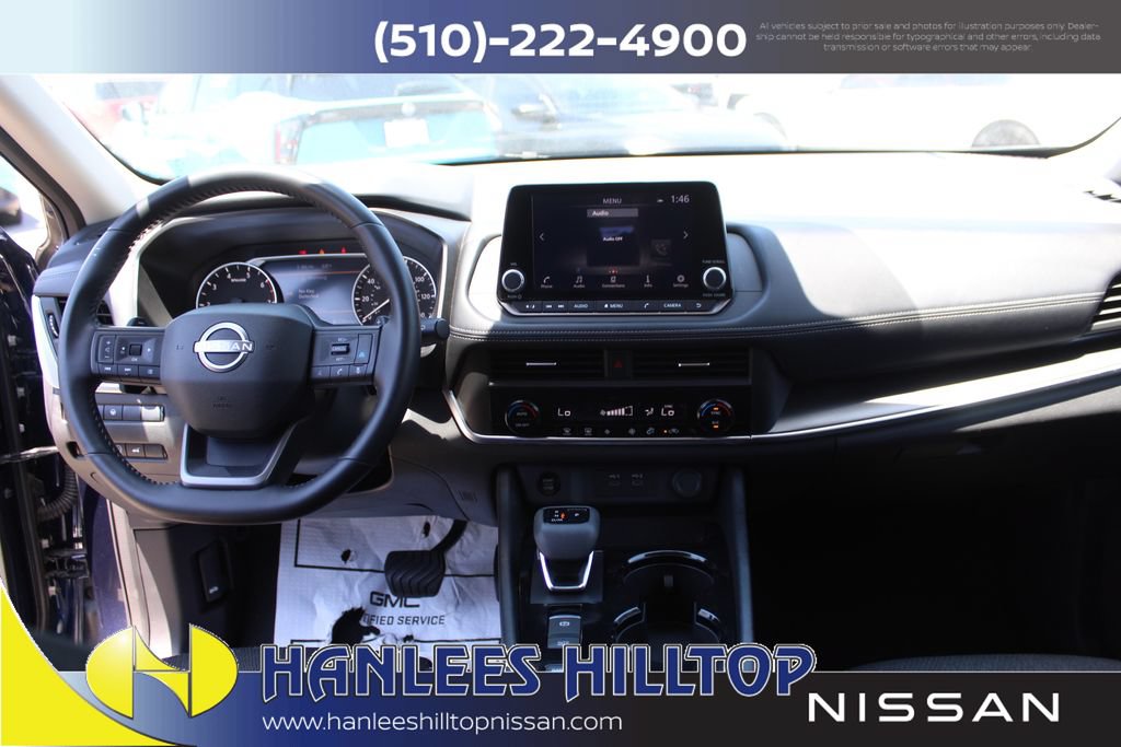 Used 2025 Nissan Rogue SV FWD image 19
