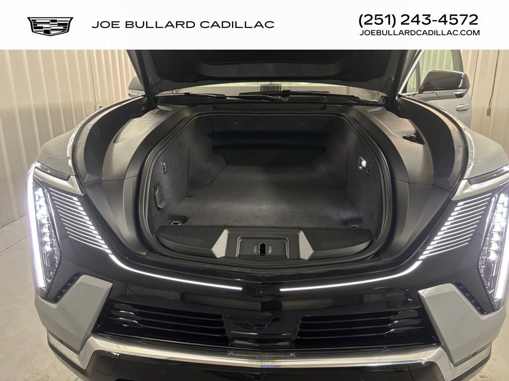 New 2026 Cadillac Escalade IQL Luxury image 26