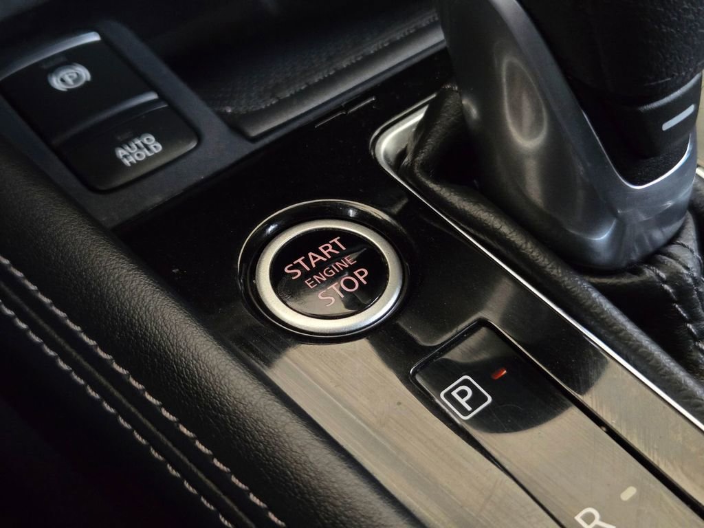 Used 2024 Nissan Kicks SV FWD image 19