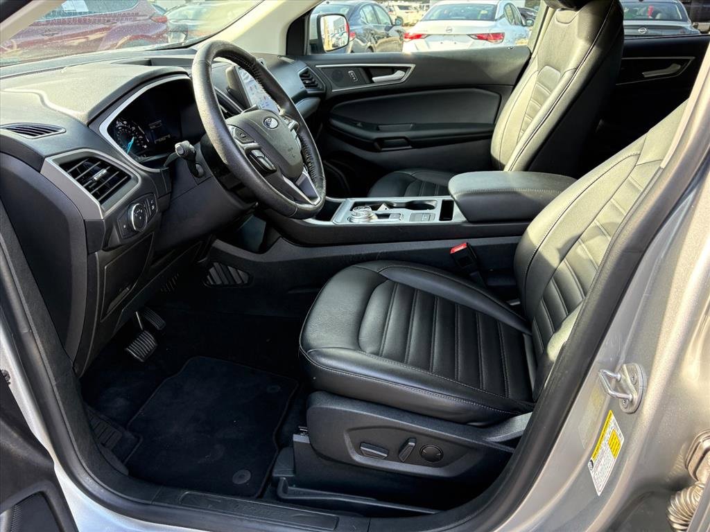 Used 2021 Ford Edge SEL w/ Convenience Package image 15