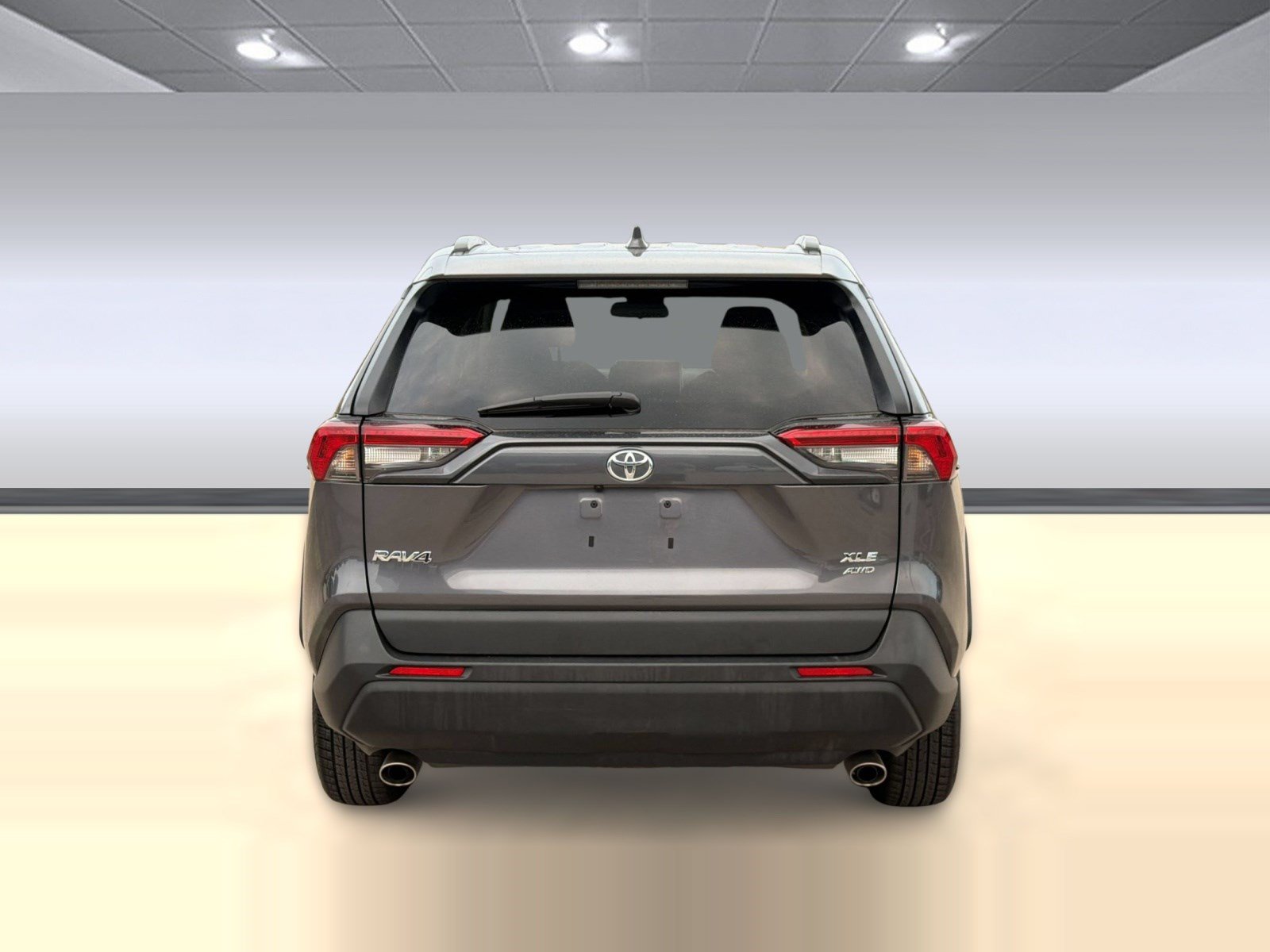 Used 2025 Toyota RAV4 XLE AWD/4WD image 10