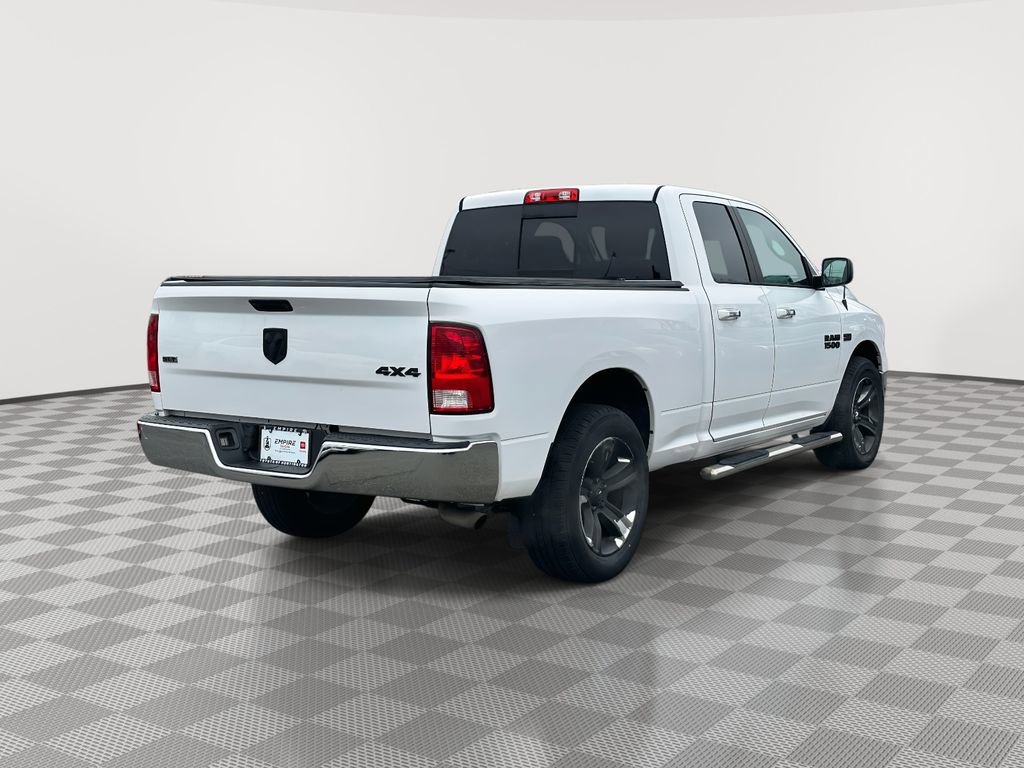 Used 2016 RAM 1500 Classic SLT image 3