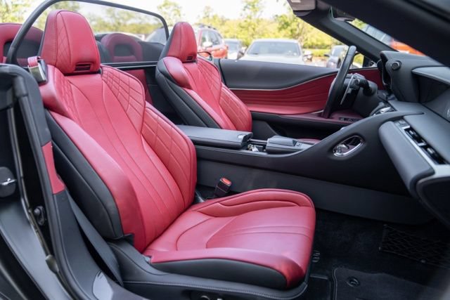 Used 2022 Lexus LC 500 Convertible w/ Touring Package RWD image 30