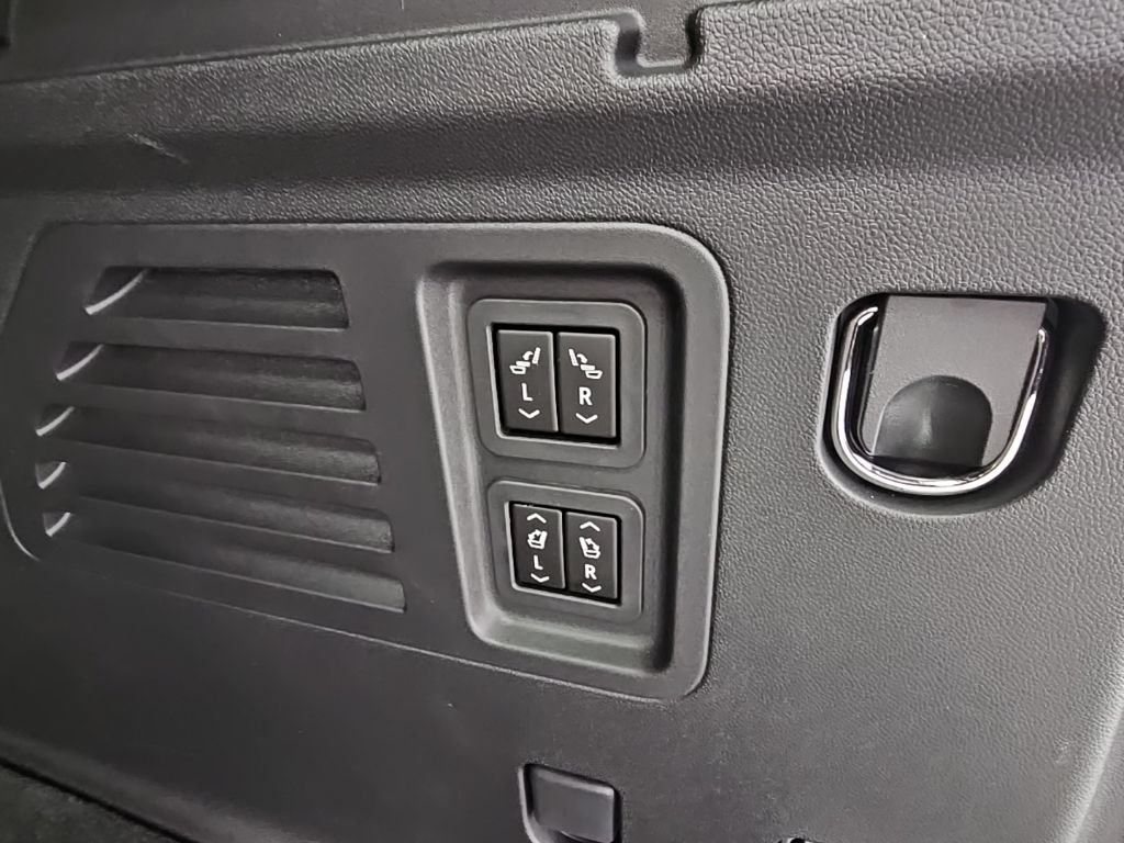 New 2026 Buick Enclave Preferred w/ Super Cruise Package FWD image 38