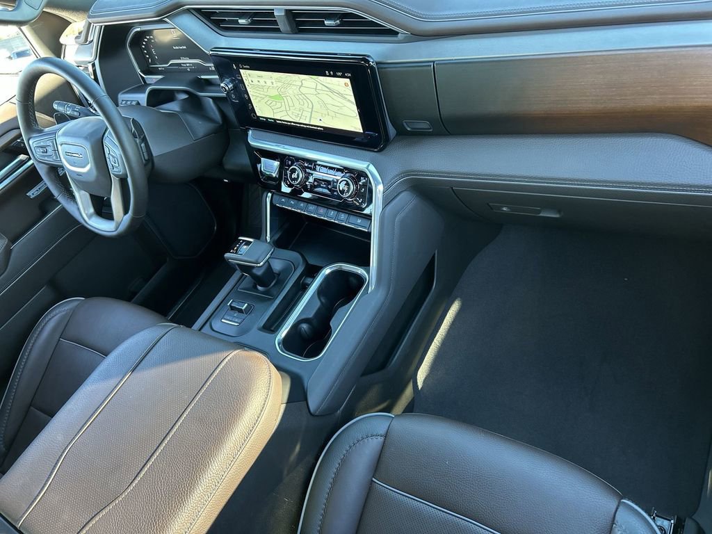 Used 2023 GMC Sierra 1500 Denali w/ Technology Package AWD/4WD image 28