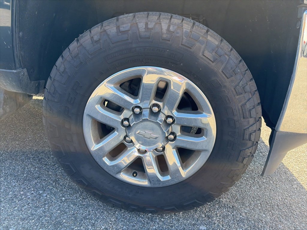 Used 2019 Chevrolet Silverado 3500 LTZ w/ Duramax Plus Package image 9