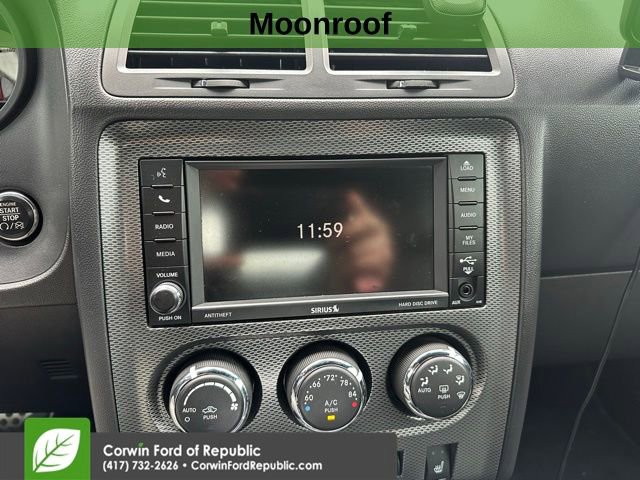 Used 2012 Dodge Challenger R/T image 10