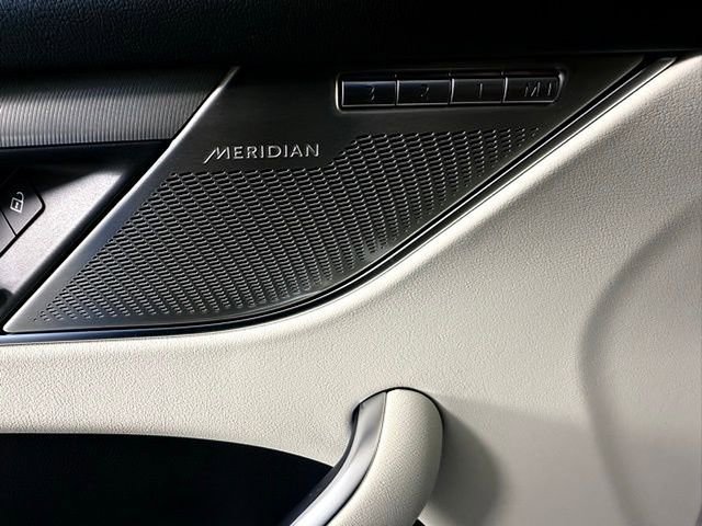 New 2026 Jaguar F-PACE R-Dynamic S image 11