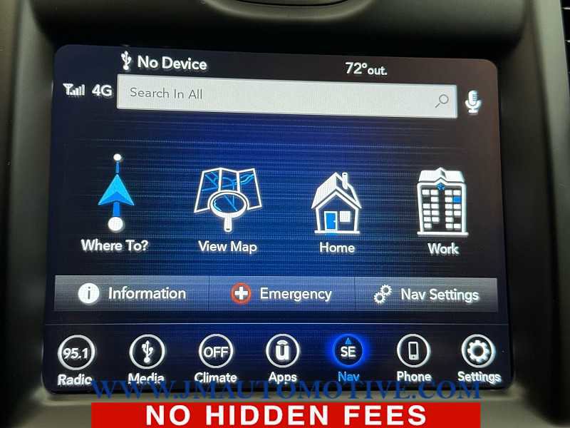 Used 2019 Chrysler 300 Limited w/ Safetytec Plus Group image 28