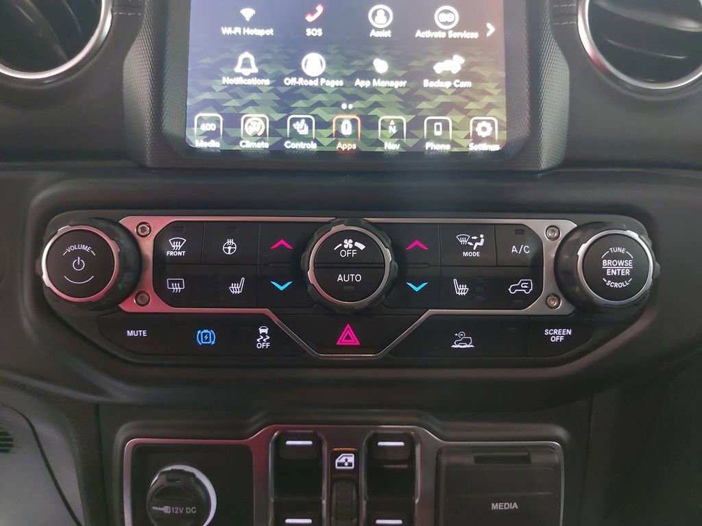 Used 2023 Jeep Wrangler Unlimited Sahara w/ Cold Weather Group image 20