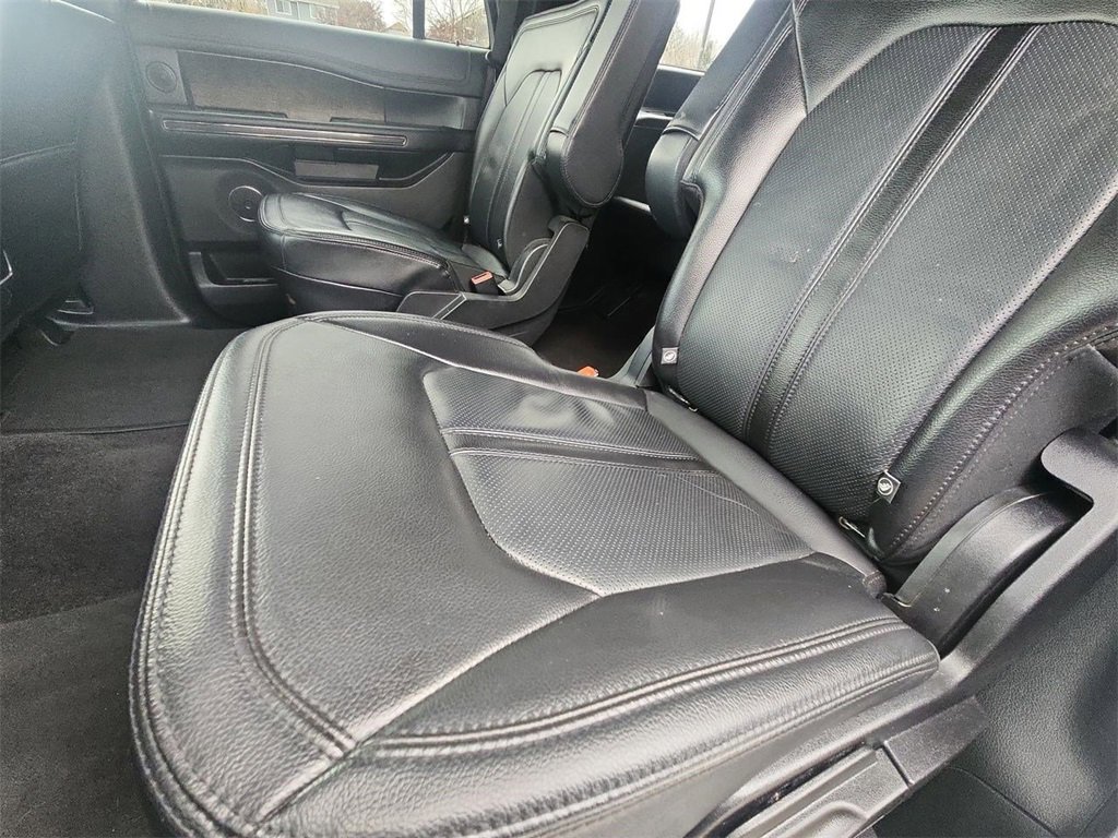 Used 2021 Ford Expedition Limited image 26