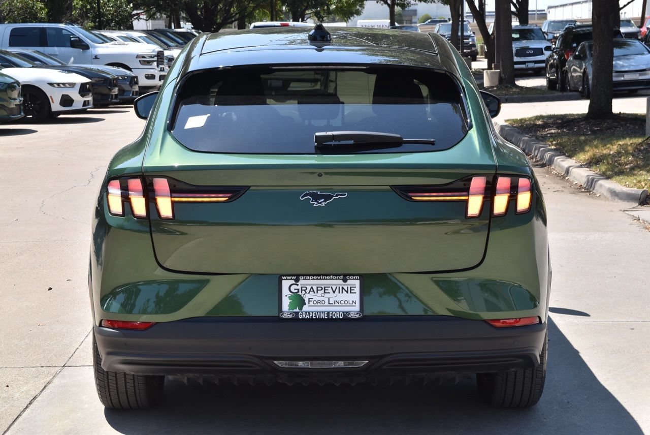 Certified 2025 Ford Mustang Mach-E Premium AWD/4WD image 9