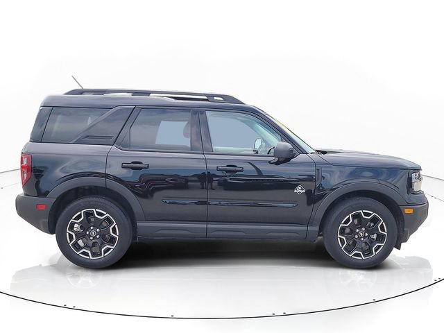 Used 2025 Ford Bronco Sport Outer Banks w/ Outer Banks Tech Package+ AWD/4WD image 4