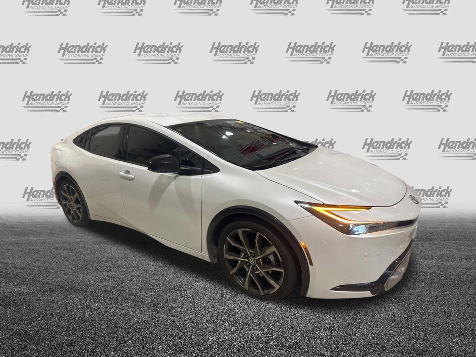 Used 2026 Toyota Prius Plug-In Hybrid FWD image 48