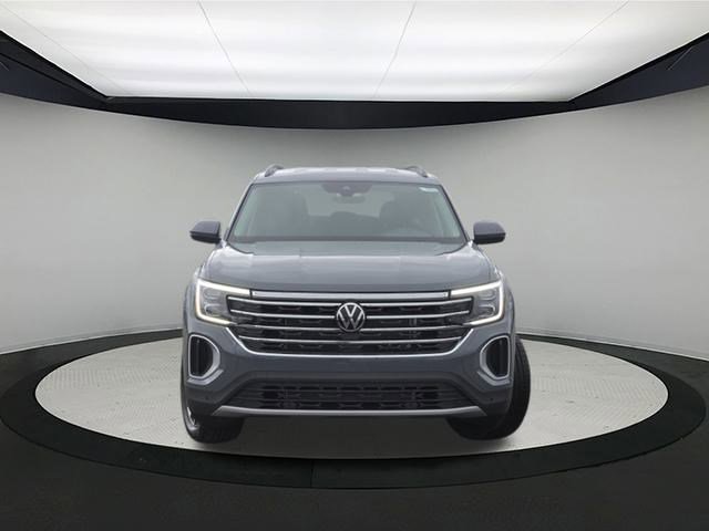 New 2026 Volkswagen Atlas SE image 2
