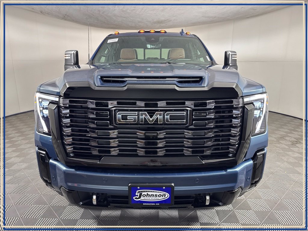 New 2026 GMC Sierra 3500 Denali Ultimate AWD/4WD image 3