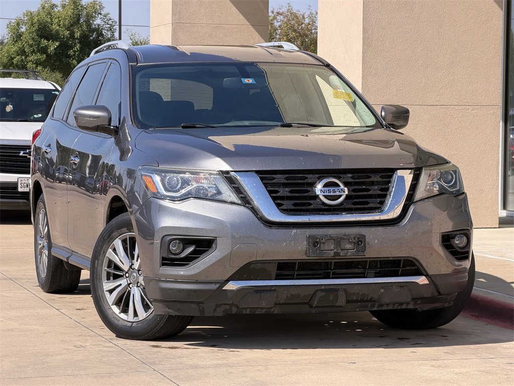 Used 2020 Nissan Pathfinder SV