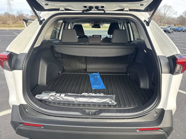 New 2025 Toyota RAV4 XLE image 21