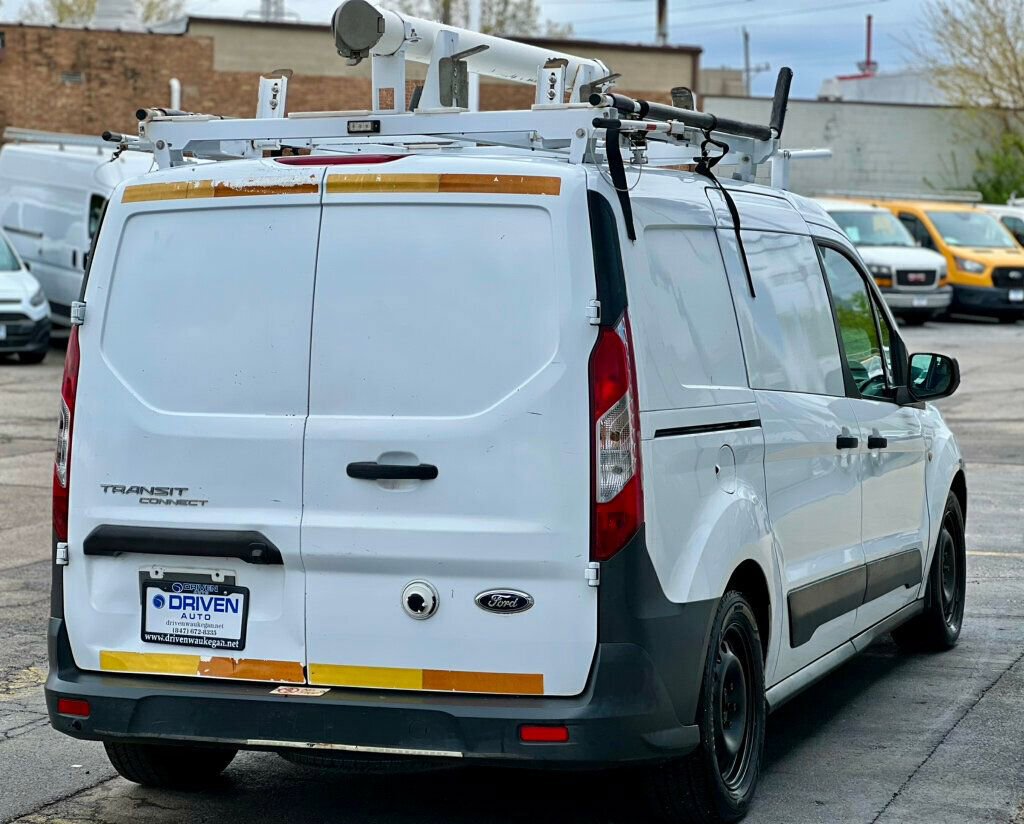 Used 2016 Ford Transit Connect XL FWD image 5