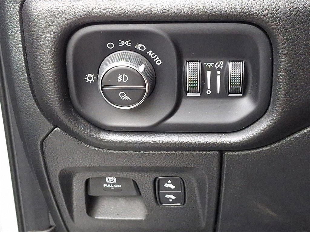 Used 2022 RAM 1500 Laramie image 25