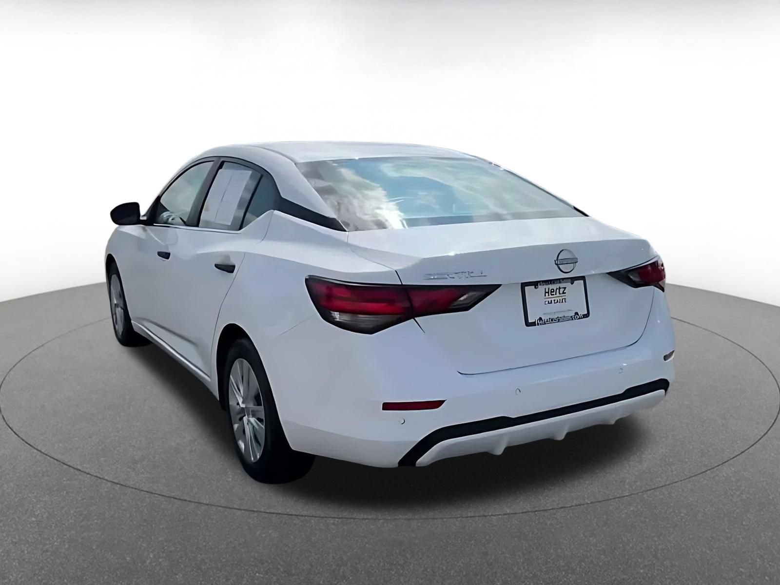 Used 2025 Nissan Sentra S FWD image 10