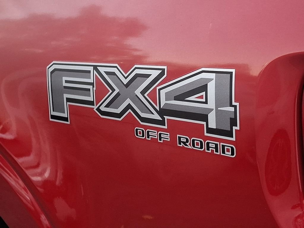 Used 2024 Ford F150 Lariat w/ FX4 Off-Road Package image 28