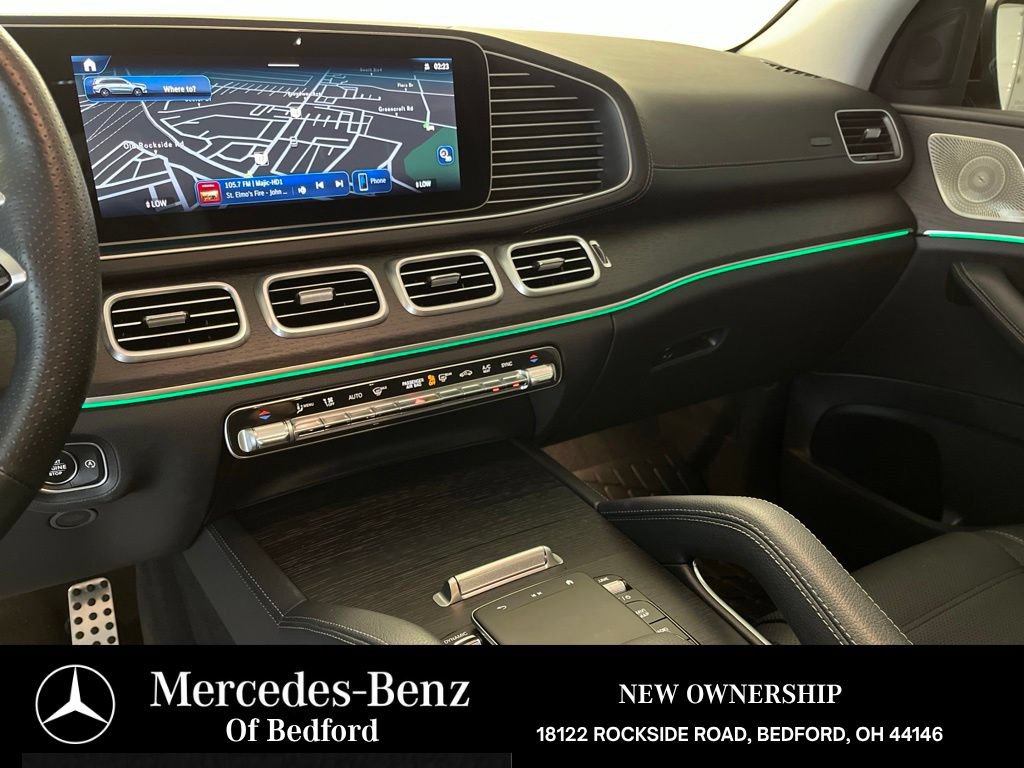 Used 2026 Mercedes-Benz GLS 580 4MATIC image 32