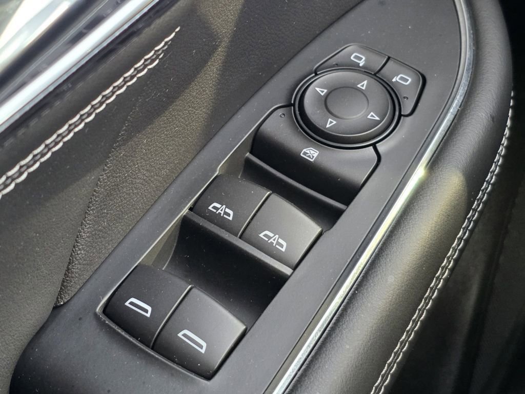 Used 2022 Buick Envision Preferred w/ Safety Package FWD image 30