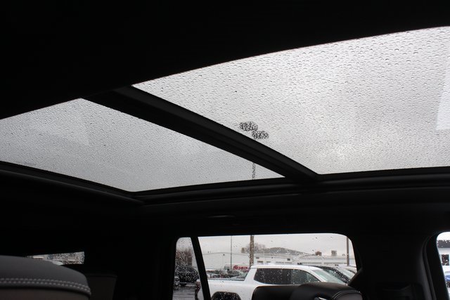 New 2026 GMC Yukon Denali Ultimate image 6