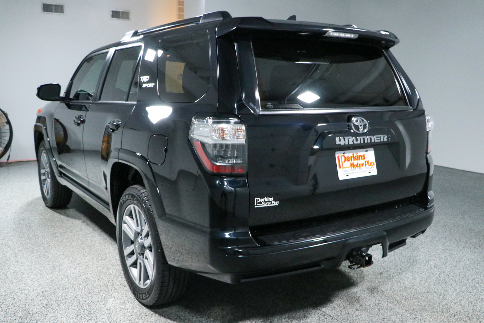 Used 2022 Toyota 4Runner TRD Sport w/ Technology Package RWD image 9