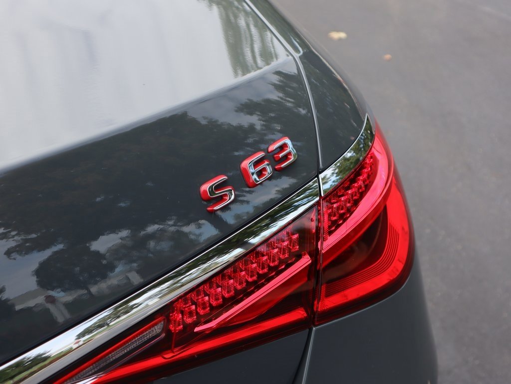 New 2026 Mercedes-Benz S 63 AMG S image 17