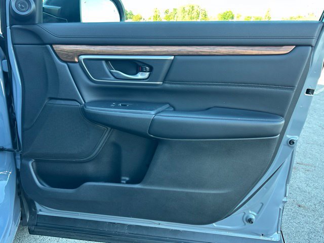 Used 2020 Honda CR-V Touring image 18