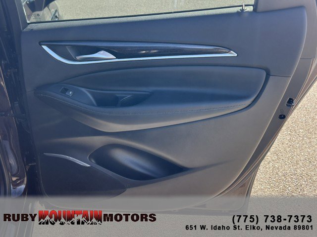 Used 2021 Buick Enclave Avenir w/ Avenir Technology Package image 24