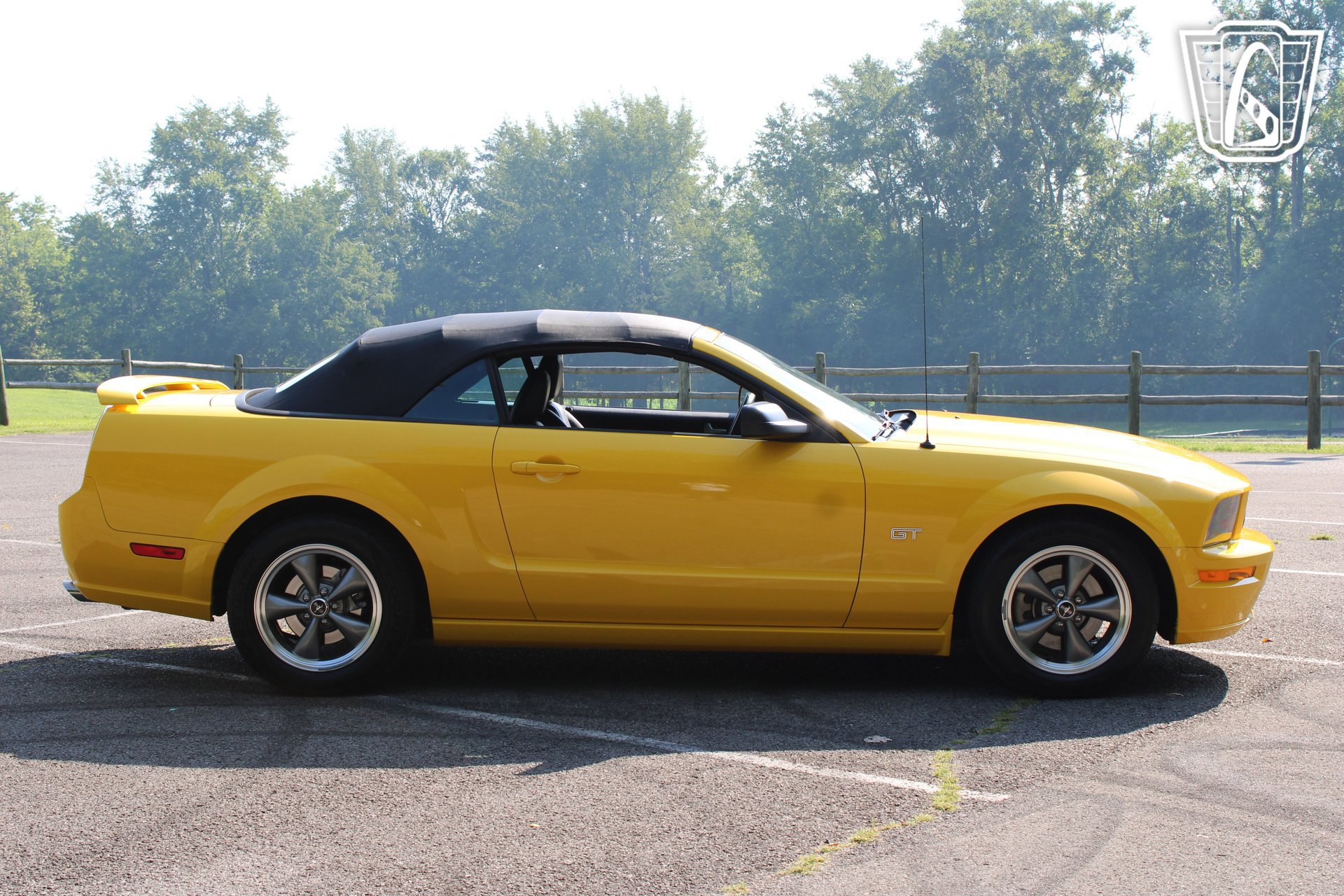 Used 2006 Ford Mustang GT RWD image 19