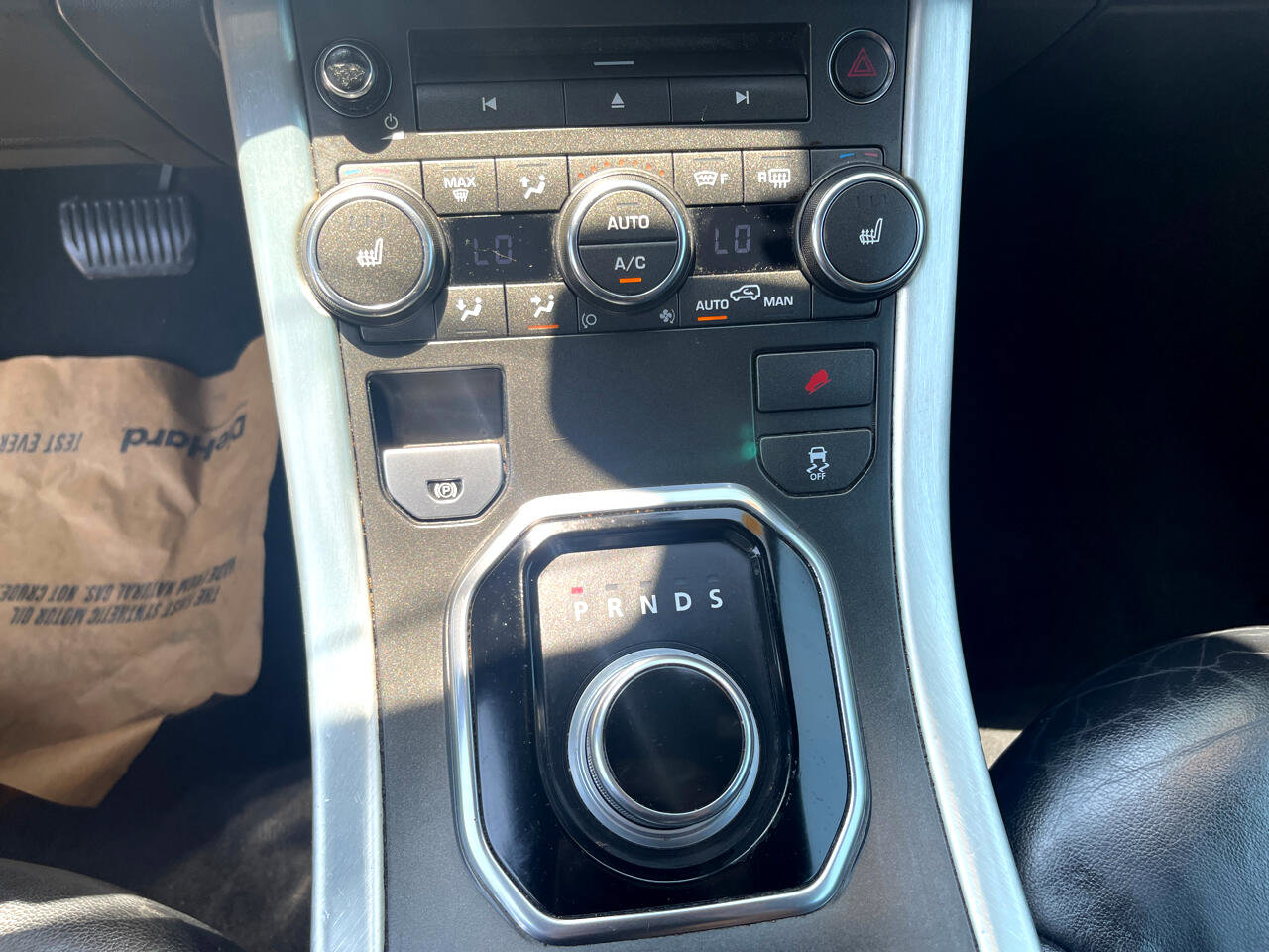 Used 2013 Land Rover Range Rover Evoque Pure Plus image 19