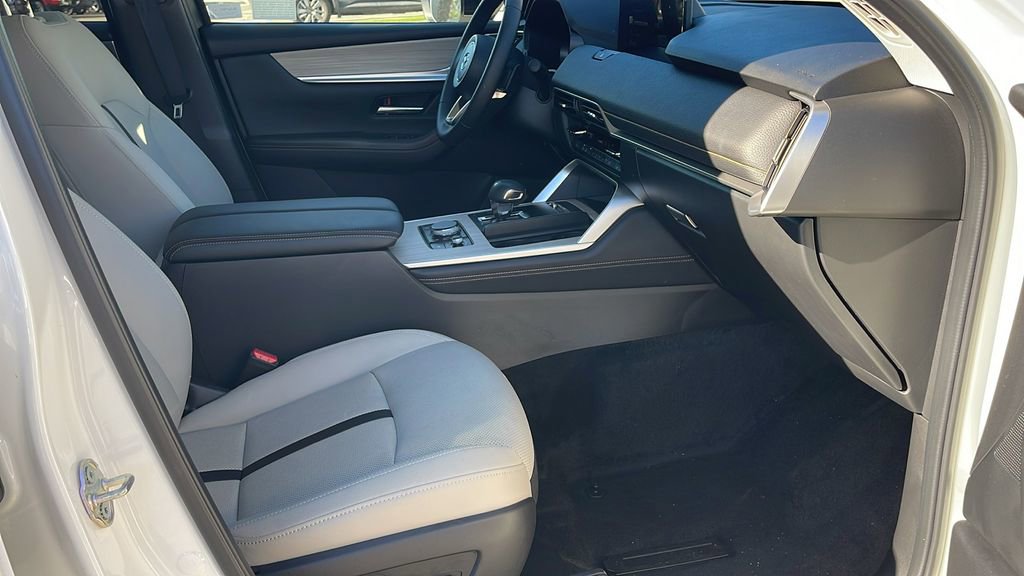 Used 2025 MAZDA CX-70 3.3 Turbo w/ Premium Package image 34