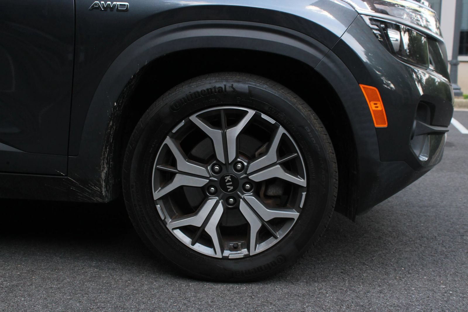 Used 2021 Kia Seltos EX AWD/4WD image 4