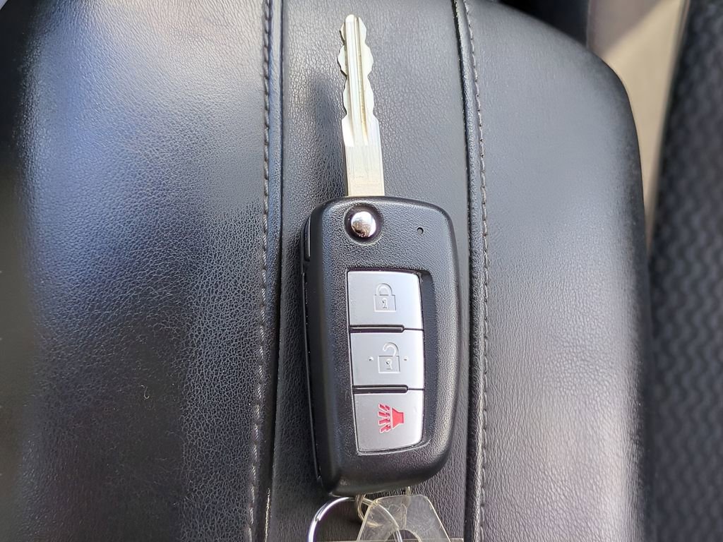 Certified 2022 Nissan Rogue Sport S image 27