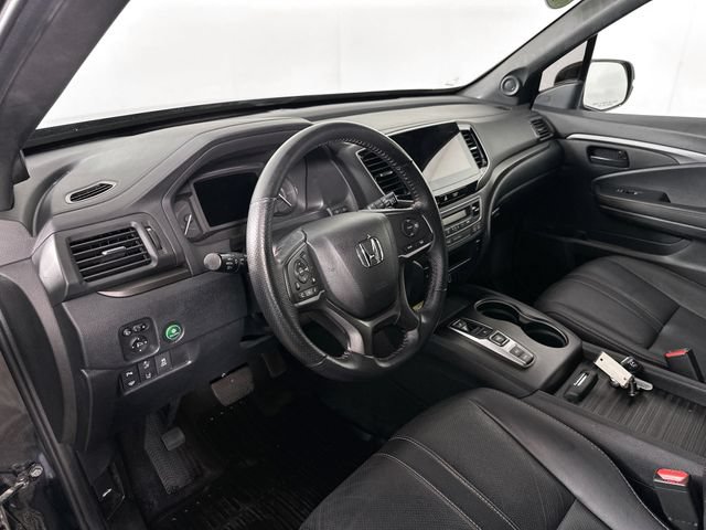 Used 2023 Honda Passport TrailSport image 21