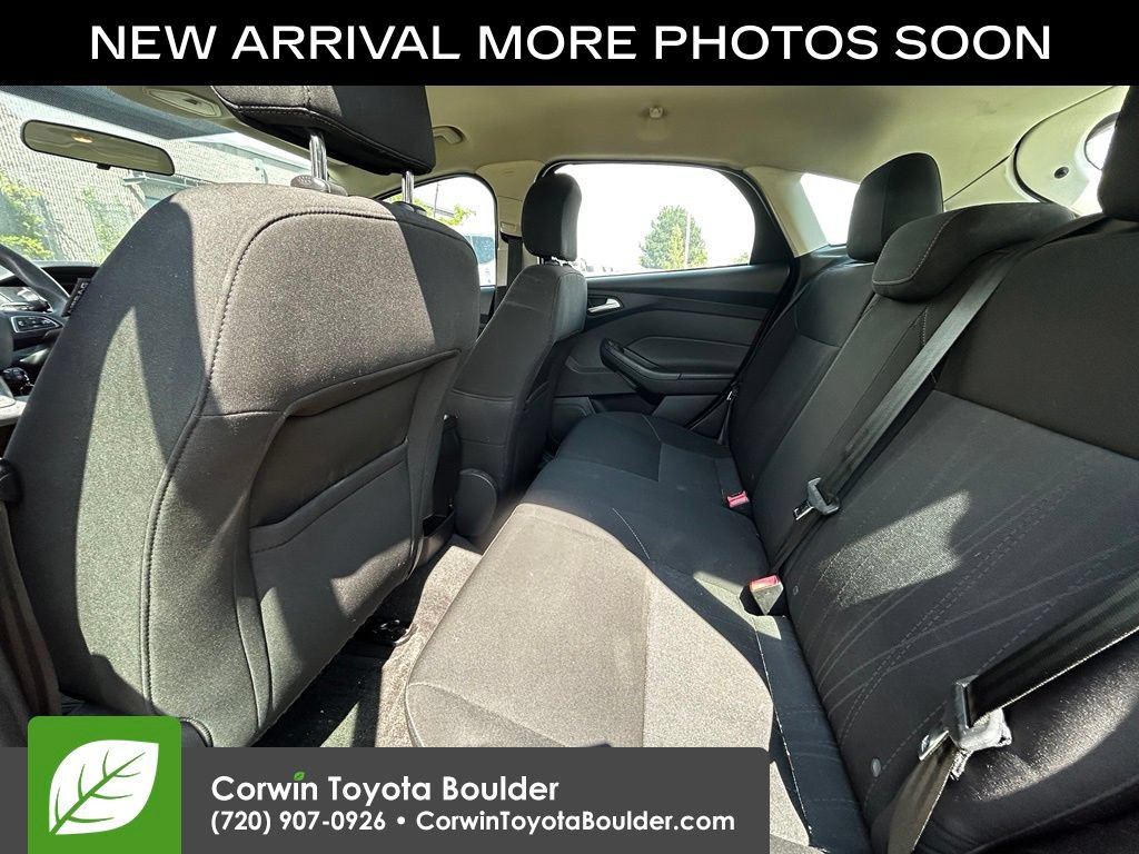 Used 2015 Ford Focus SE FWD image 14