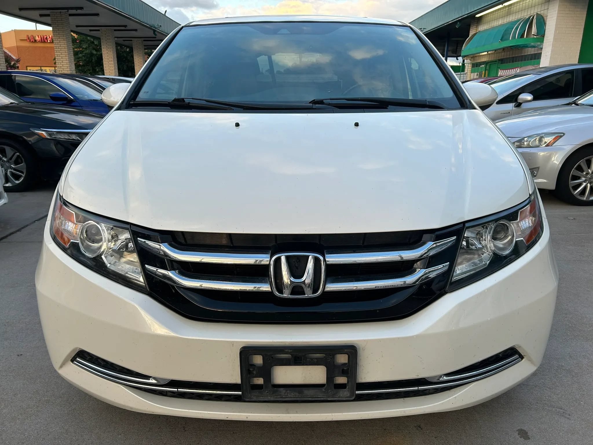 Used 2017 Honda Odyssey EX-L image 8