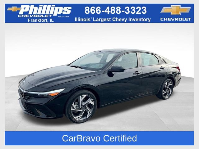 Used 2025 Hyundai Elantra SEL image 1