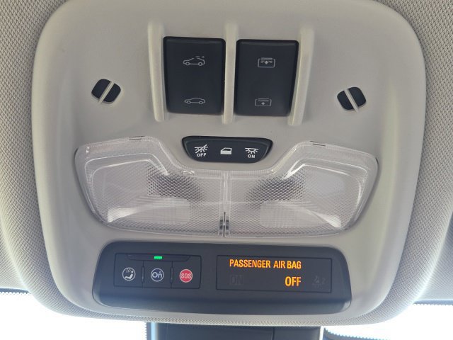 Used 2023 Chevrolet Bolt EUV Premier w/ Sun & Sound Package FWD image 25