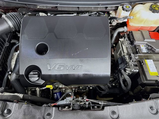 Used 2021 Chevrolet Traverse LT image 31