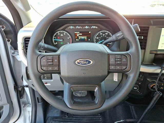 New 2026 Ford F550 4x4 Supercab Super Duty image 15