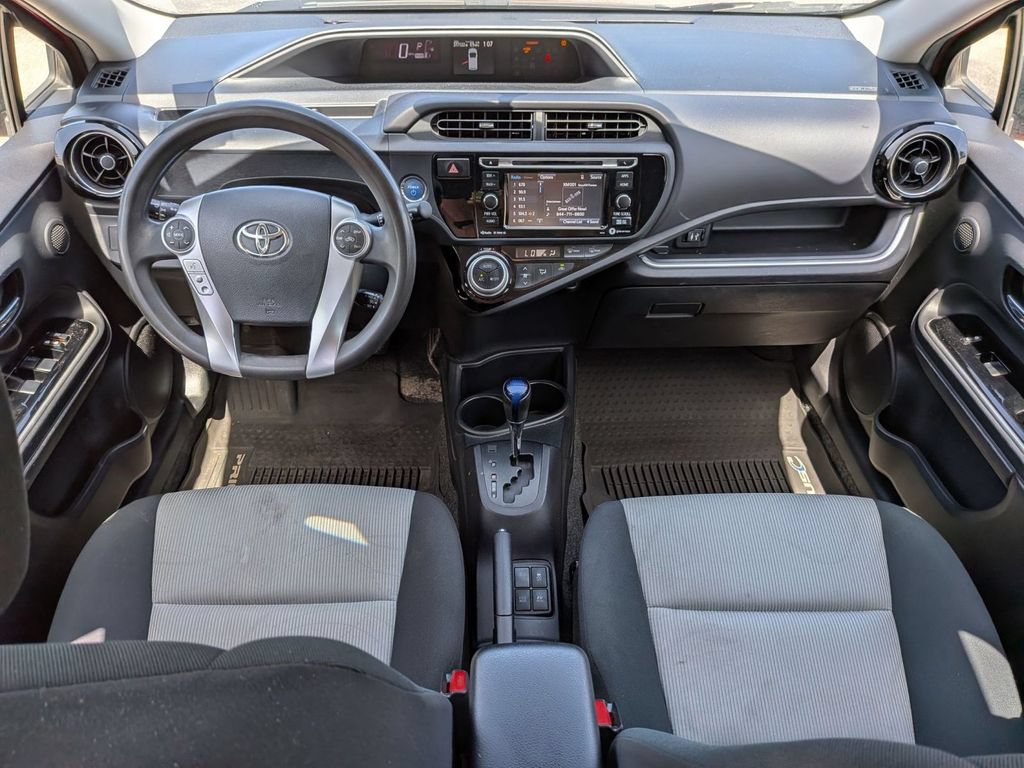 Used 2016 Toyota Prius C Three FWD image 4