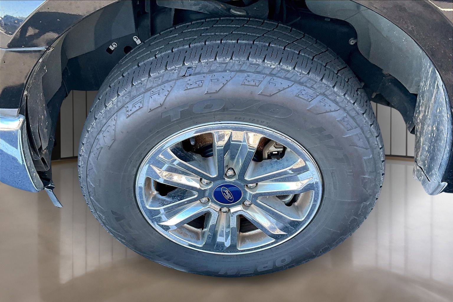 Used 2017 Ford F150 XLT image 25