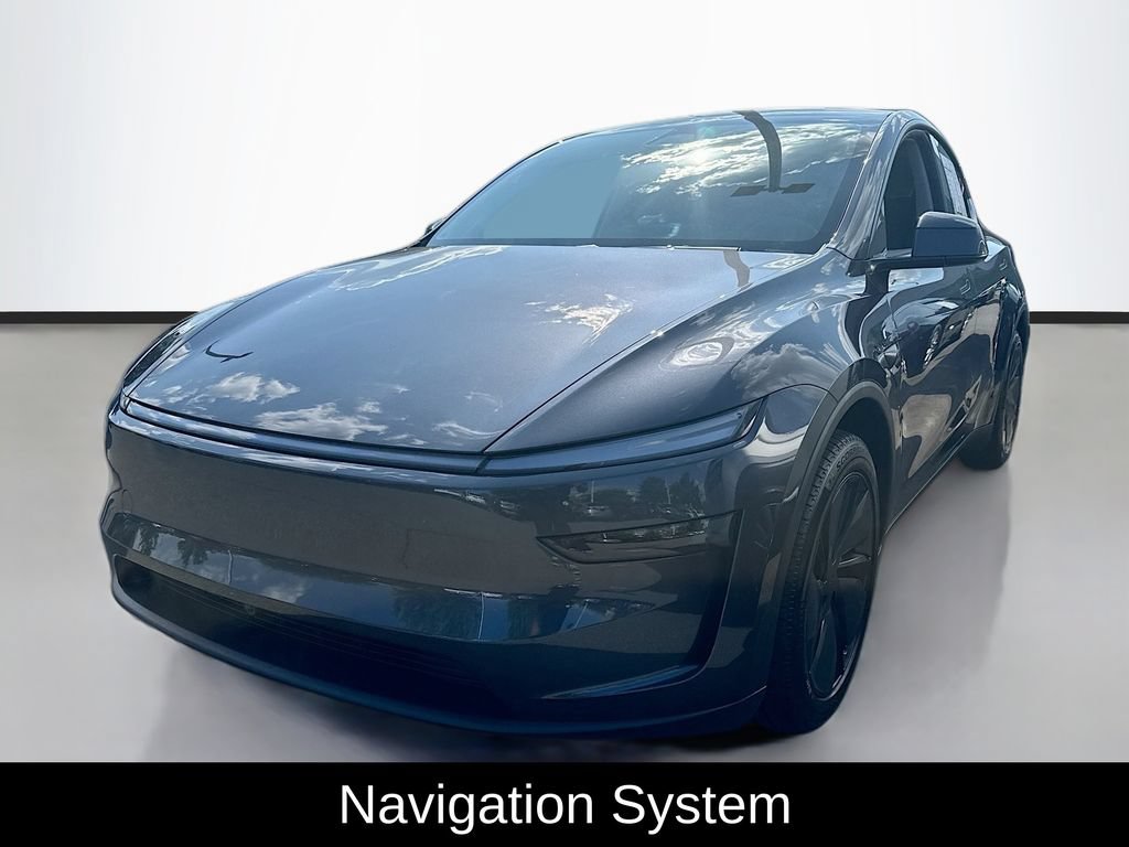 Used 2026 Tesla Model Y 2WD image 2