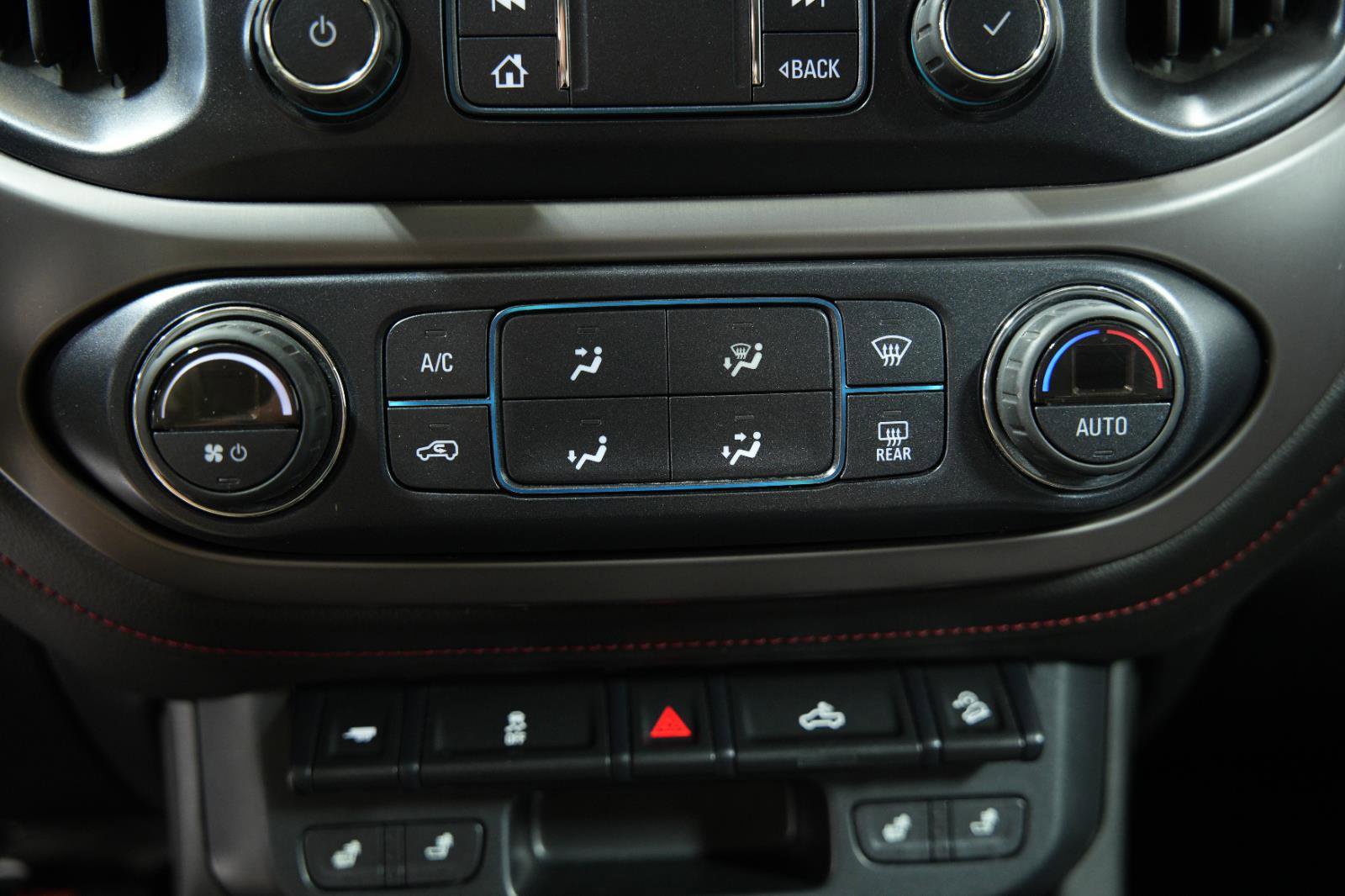 Used 2019 GMC Canyon All Terrain w/ Trailering Package AWD/4WD image 39