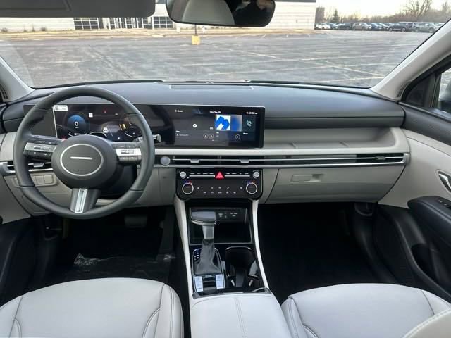 New 2025 Hyundai Tucson SEL image 10